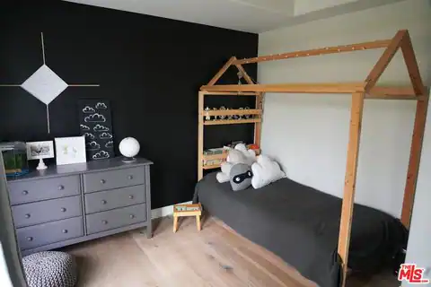 1038 11th St #D, Santa Monica, CA 90403 — photo 14