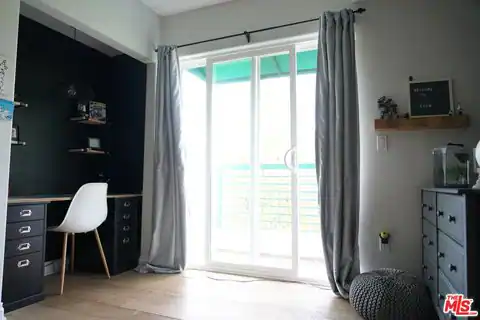 1038 11th St #D, Santa Monica, CA 90403 — photo 15