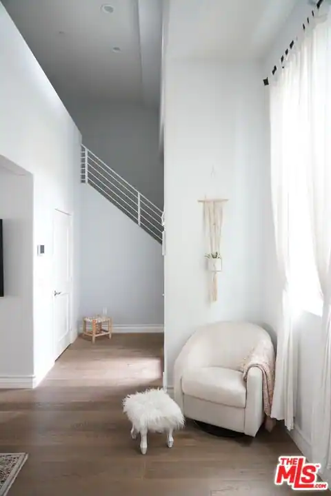 1038 11th St #D, Santa Monica, CA 90403 — photo 9