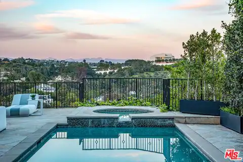 930 N Tigertail Rd, Los Angeles, CA 90049 — photo 22