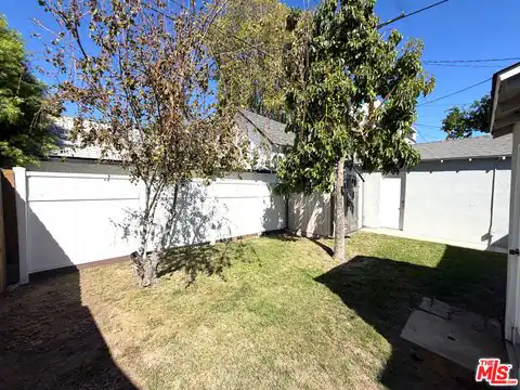 10739 Aqua Vista St, North Hollywood, CA 91602 — photo 38
