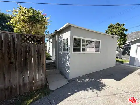 10739 Aqua Vista St, North Hollywood, CA 91602 — photo 40