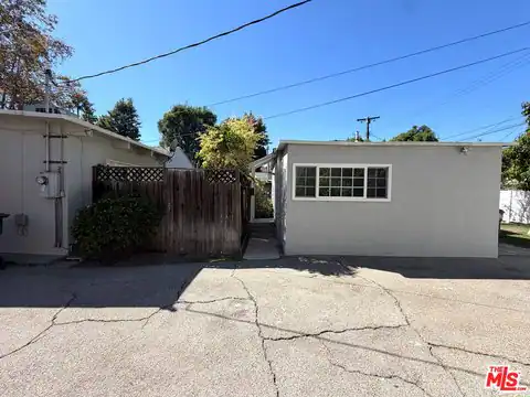 10739 Aqua Vista St, North Hollywood, CA 91602 — photo 26
