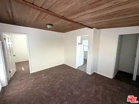 10739 Aqua Vista St, North Hollywood, CA 91602 — photo 30