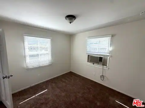 10739 Aqua Vista St, North Hollywood, CA 91602 — photo 32