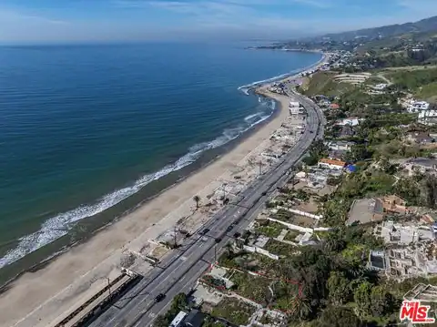 21465 Pacific Coast Hwy, Malibu, CA 90265 — photo 2