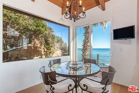 24408 Malibu Rd, Malibu, CA 90265 — photo 14