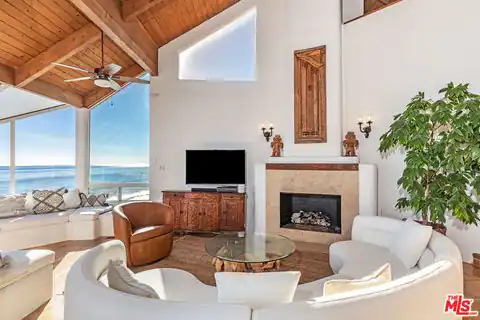 24408 Malibu Rd, Malibu, CA 90265 — photo 9