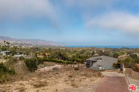 6754 Dume Dr, Malibu, CA 90265 — photo 4