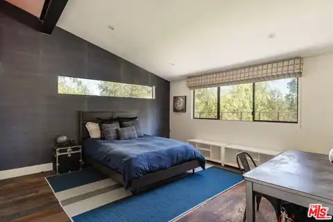 15490 Milldale Dr, Los Angeles, CA 90077 — photo 16