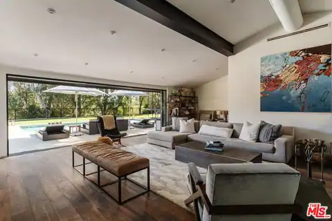 15490 Milldale Dr, Los Angeles, CA 90077 — photo 2