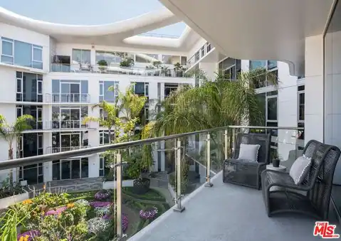 8500 Burton Way #619, Los Angeles, CA 90048 — photo 24