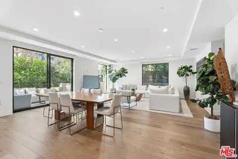 725 N Croft Ave #109, Los Angeles, CA 90069 — photo 5