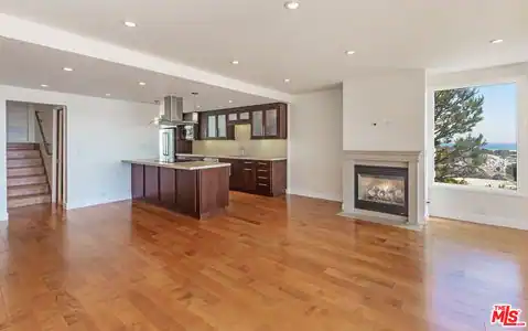 23914 DE Ville Way #D, Malibu, CA 90265 — photo 5