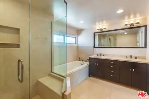 23914 DE Ville Way #D, Malibu, CA 90265 — photo 9