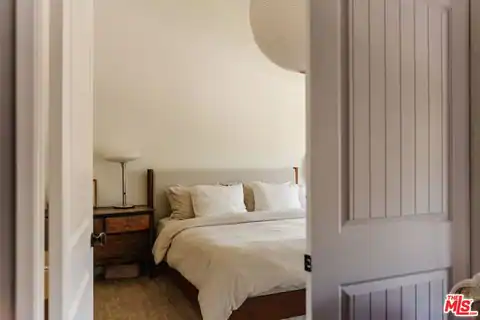 2700 Cahuenga Blvd #4319, Los Angeles, CA 90068 — photo 18