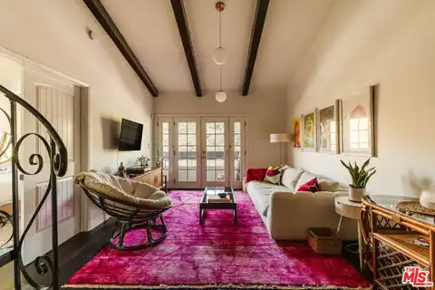 2700 Cahuenga Blvd #4319, Los Angeles, CA 90068 — photo 3