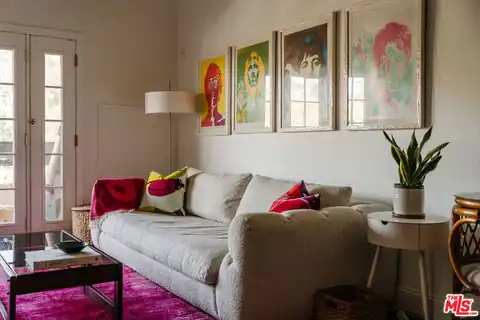 2700 Cahuenga Blvd #4319, Los Angeles, CA 90068 — photo 4