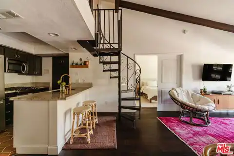 2700 Cahuenga Blvd #4319, Los Angeles, CA 90068 — photo 9