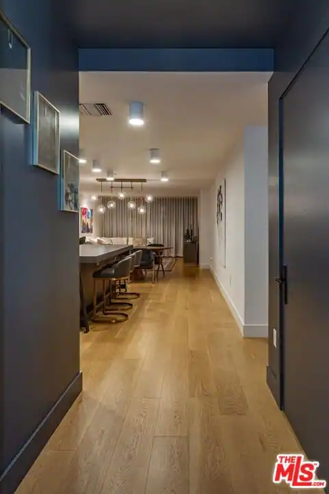 10777 Wilshire Blvd #205, Los Angeles, CA 90024 — photo 2