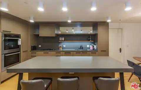 10777 Wilshire Blvd #205, Los Angeles, CA 90024 — photo 6