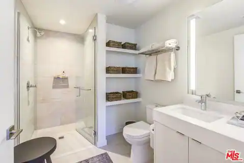 801 S Olive St #PH 8, Los Angeles, CA 90014 — photo 28