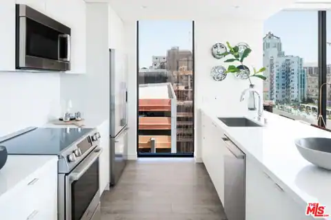 801 S Olive St #PH 8, Los Angeles, CA 90014 — photo 33