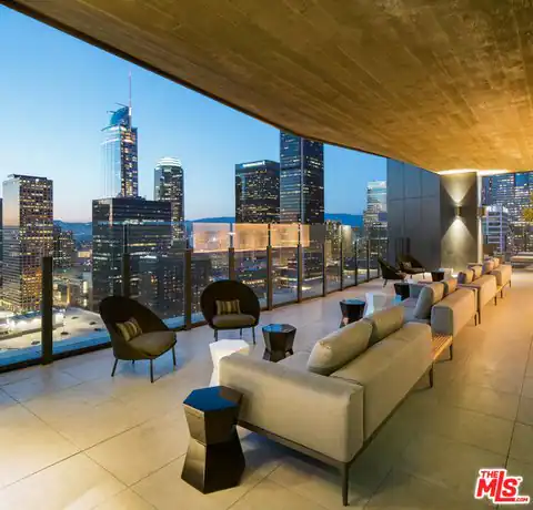 801 S Olive St #PH 8, Los Angeles, CA 90014 — photo 53