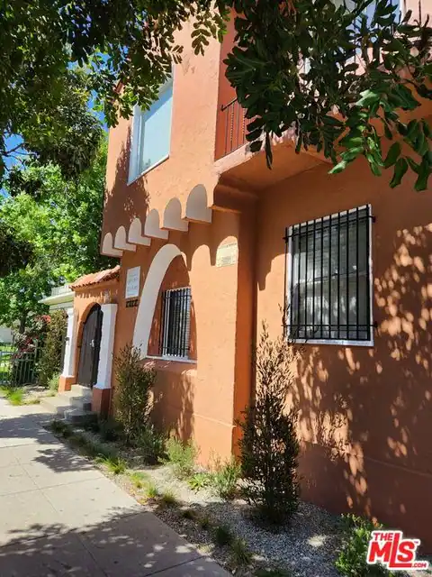1217 Cedar Ave, Long Beach, CA 90813 — photo 2