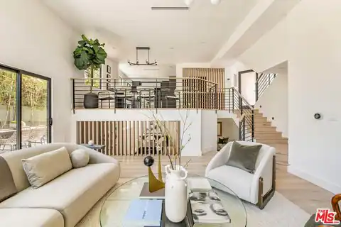 924 West Knoll Dr, West Hollywood, CA 90069 — photo 11