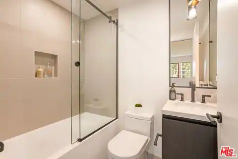 924 West Knoll Dr, West Hollywood, CA 90069 — photo 42