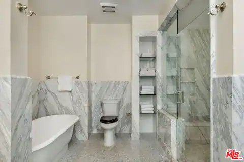 15225 Palisades Village Ln #206, Pacific Palisades, CA 90272 — photo 31