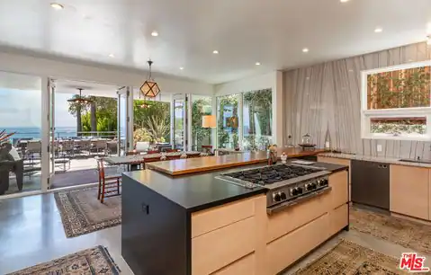 27428 Pacific Coast Hwy, Malibu, CA 90265 — photo 8
