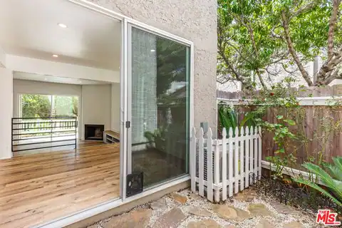 28368 Rey DE Copas Ln, Malibu, CA 90265 — photo 12
