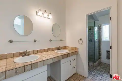 28368 Rey DE Copas Ln, Malibu, CA 90265 — photo 24