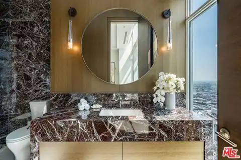 825 S Hill St #Penthouse, Los Angeles, CA 90014 — photo 35