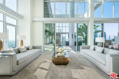 825 S Hill St #Penthouse, Los Angeles, CA 90014 — photo 4