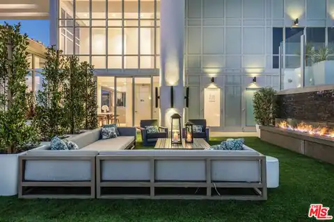 825 S Hill St #Penthouse, Los Angeles, CA 90014 — photo 44