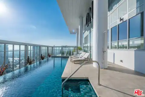825 S Hill St #Penthouse, Los Angeles, CA 90014 — photo 51