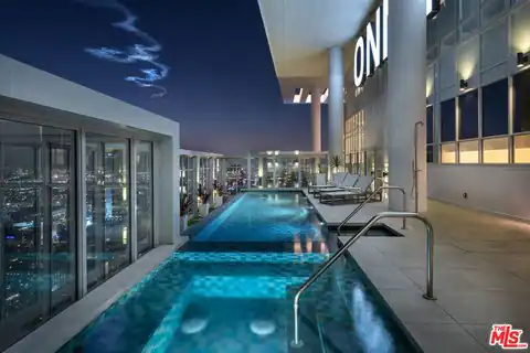 825 S Hill St #Penthouse, Los Angeles, CA 90014 — photo 55