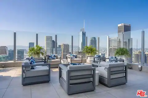 825 S Hill St #Penthouse, Los Angeles, CA 90014 — photo 7
