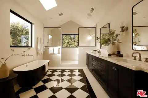 1459 Via Cresta, Pacific Palisades, CA 90272 — photo 19