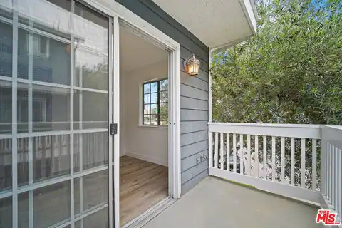 100 S Catalina Ave #A, Redondo Beach, CA 90277 — photo 12