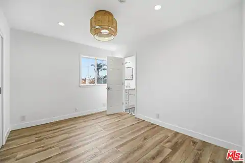 100 S Catalina Ave #A, Redondo Beach, CA 90277 — photo 15