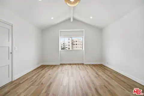 100 S Catalina Ave #A, Redondo Beach, CA 90277 — photo 21