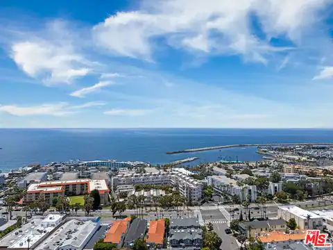 100 S Catalina Ave #A, Redondo Beach, CA 90277 — photo 24