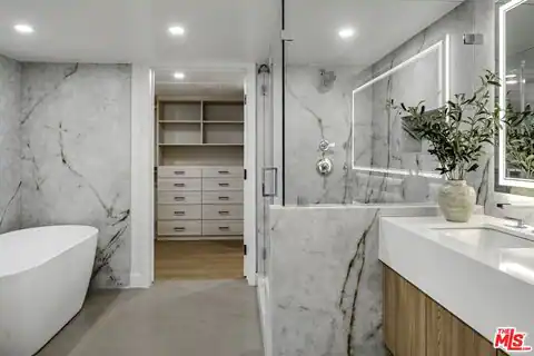 333 N Palm Dr #104, Beverly Hills, CA 90210 — photo 12