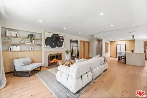 14537 Hesby St, Sherman Oaks, CA 91403 — photo 12