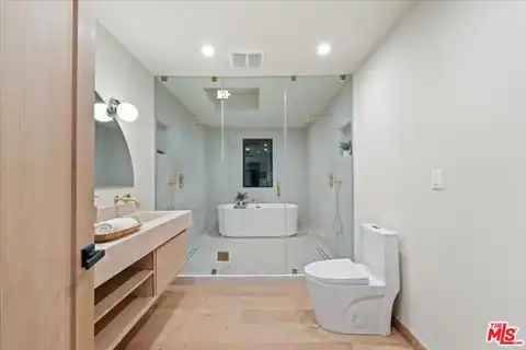 14537 Hesby St, Sherman Oaks, CA 91403 — photo 16