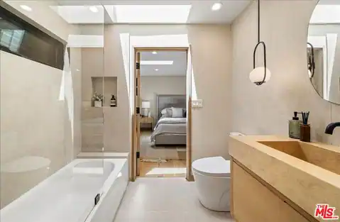 14537 Hesby St, Sherman Oaks, CA 91403 — photo 19